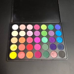 Morphe 35b eyeshadow palette